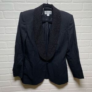 Vintage John Meyer Black Velvet Blazer. Classic Lines. 2 Button. Large 14